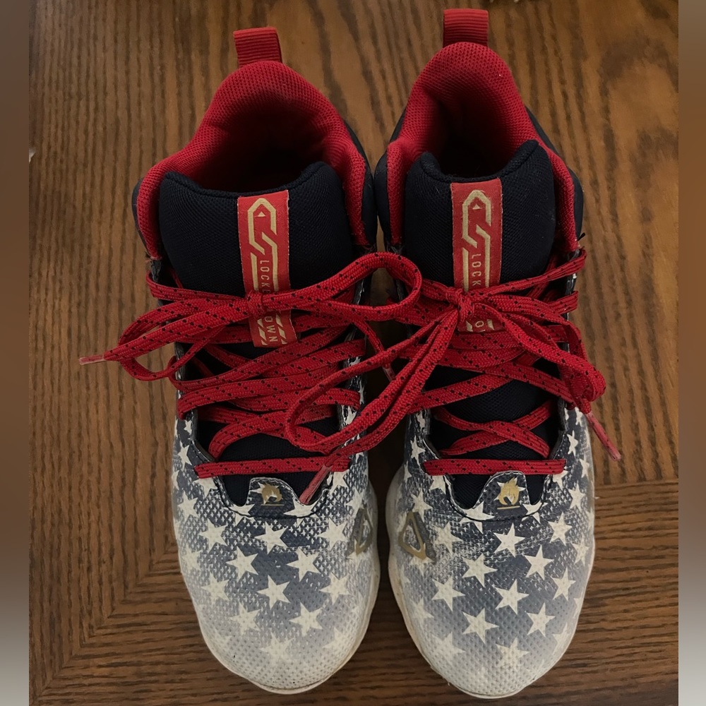 Youth Under Armour Cleats